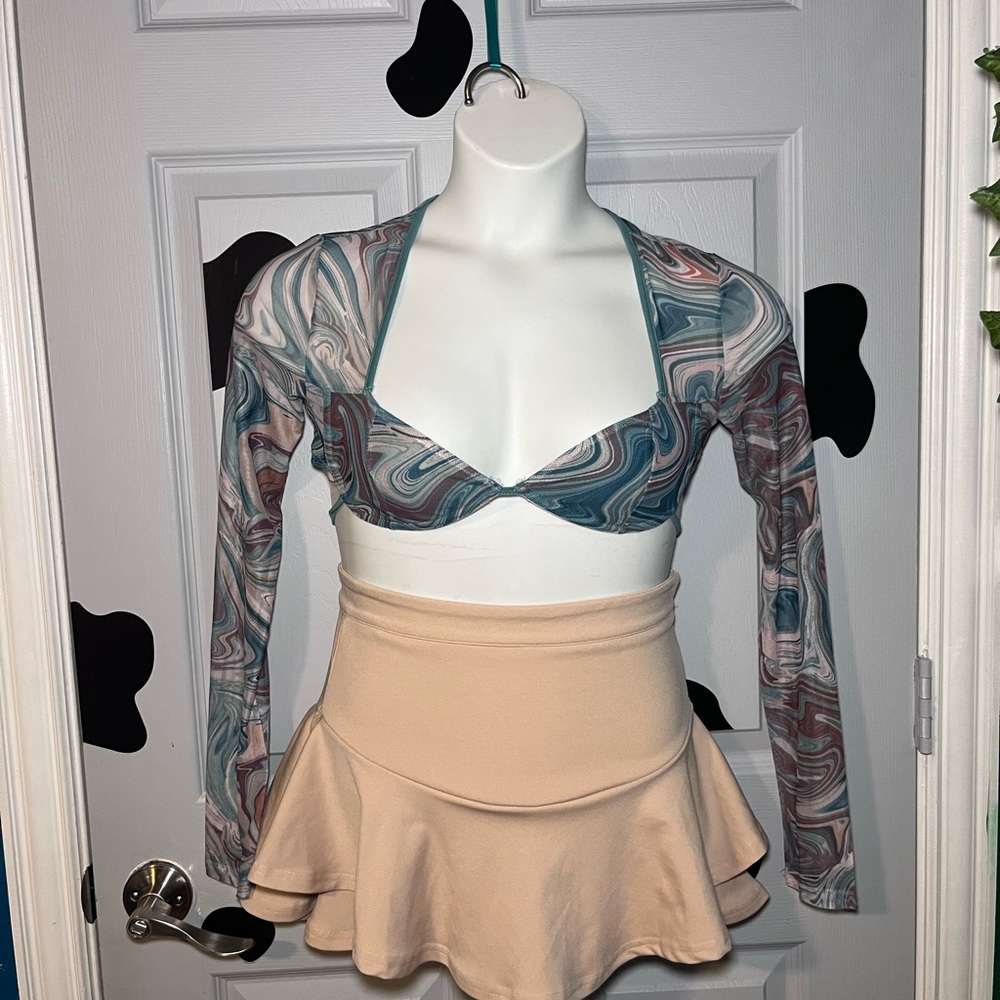 Top - Picture 4 of 5